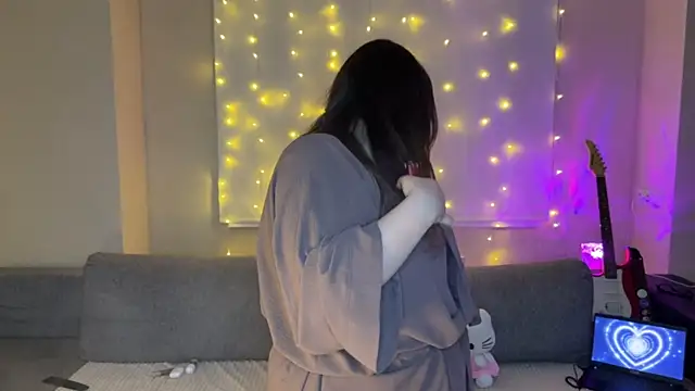 Snapshot of RiotKitten1 chatting on 2, 3, 2026 RiotKitten1 online show from 2, 3, 2026