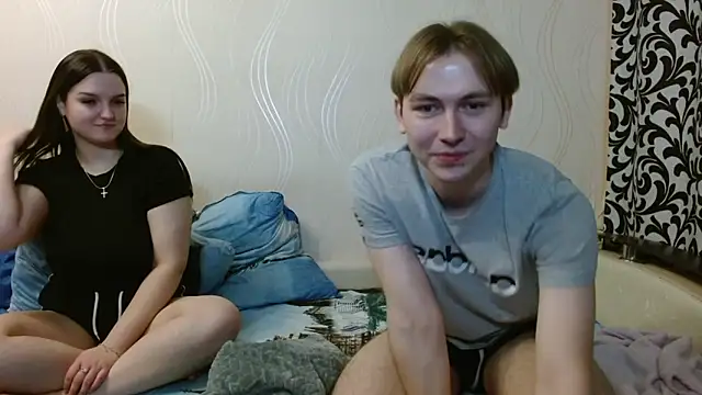 Snapshot of bighugs0 chatting on 1, 4, 2026 bighugs0 online show from 1, 4, 2026