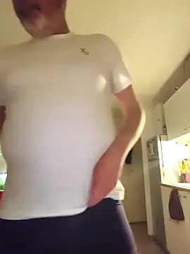 eruzam59000 online show from 17, 4, 2026