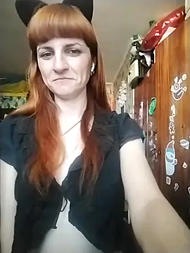 Snapshot of YaroslavaLester chatting on 5, 5, 2026 YaroslavaLester online show from 5, 5, 2026