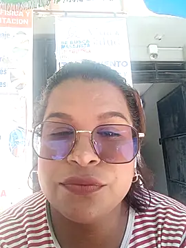 luna hotxx23 online show from 2, 4, 2026