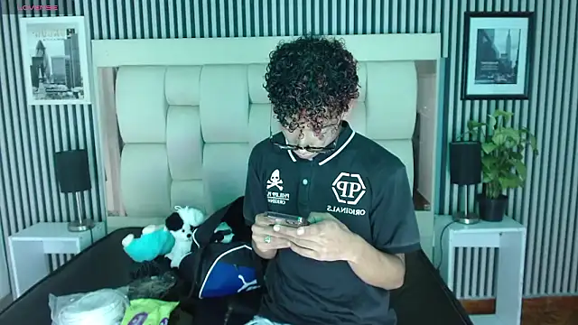 Snapshot of Billie_Turneer chatting on 18, 3, 2026 Billie Turneer online show from 18, 3, 2026