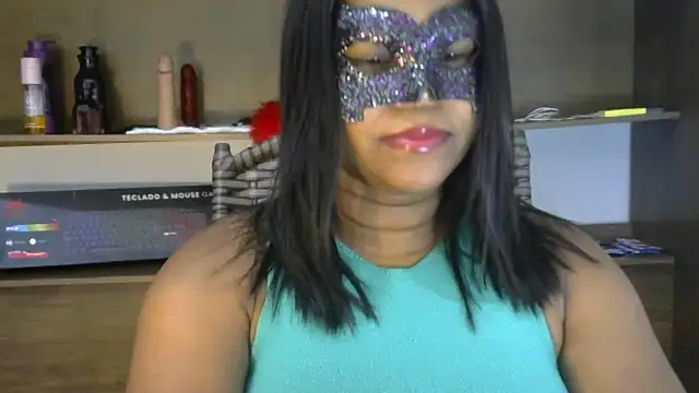 Snapshot of negraiza chatting on 7, 5, 2026 negraiza online show from 7, 5, 2026