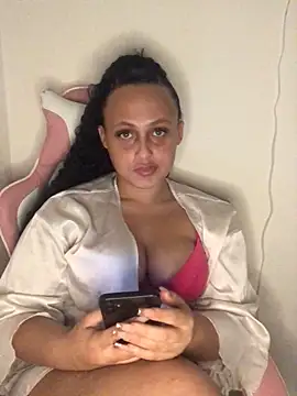 Snapshot of mayawesttt chatting on 23, 2, 2026 mayawesttt online show from 23, 2, 2026