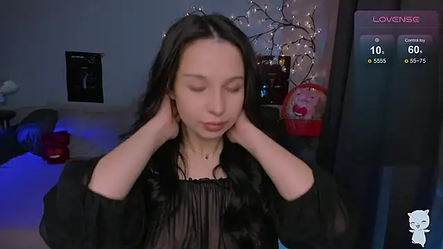 SoftyMooon online show from 8, 3, 2026