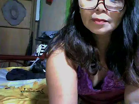 Flowerblossom123 online show from 15, 3, 2026