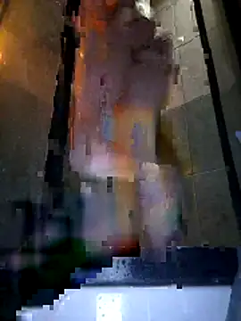 milffa online show from 24, 4, 2026