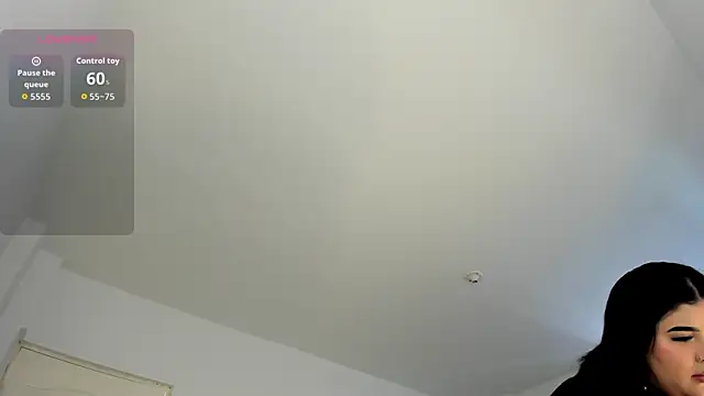 Snapshot of Yasmin_cute chatting on 23, 6, 2026 Yasmin cute online show from 23, 6, 2026