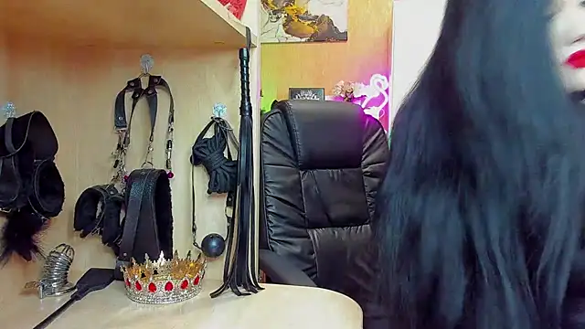 KristiTopxx online show from 13, 12, 2025