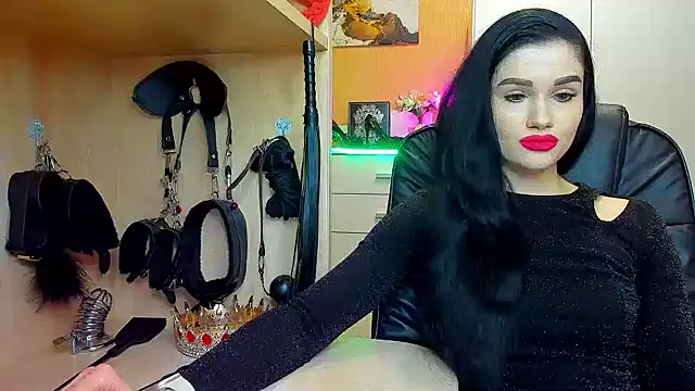 KristiTopxx online show from 10, 4, 2026