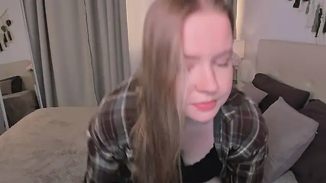 Arya Thomas online show from 31, 3, 2026