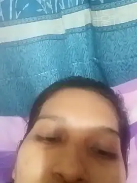 Hoty-chaye4 online show from 5, 3, 2026