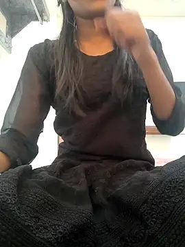 Snapshot of sexy_queenn_ chatting on 27, 2, 2026 sexy queenn online show from 27, 2, 2026