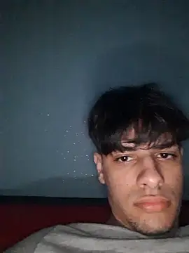 Snapshot of ilcazzone32 chatting on 13, 4, 2026 ilcazzone32 online show from 13, 4, 2026