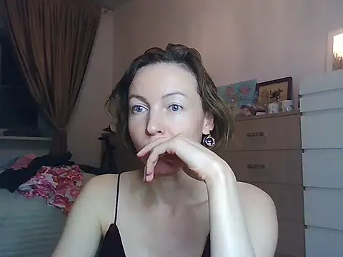 Snapshot of angelicfenix chatting on 25, 2, 2026 angelicfenix online show from 25, 2, 2026