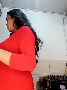 Emily Rouse23 online show from 13, 3, 2026