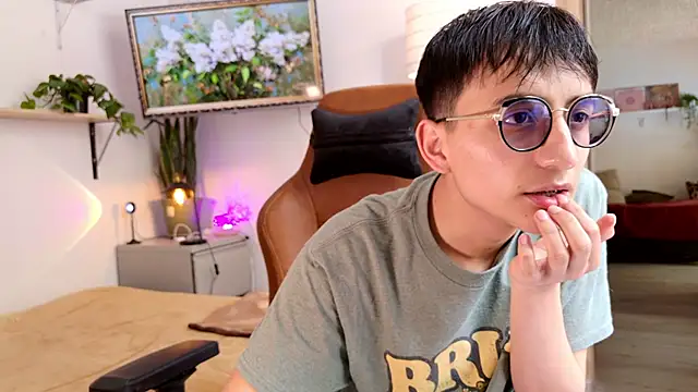 Sr evann online show from 9, 3, 2026