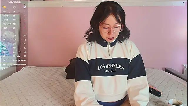Snapshot of Abigailladyy chatting on 22, 6, 2026 Abigailladyy online show from 22, 6, 2026