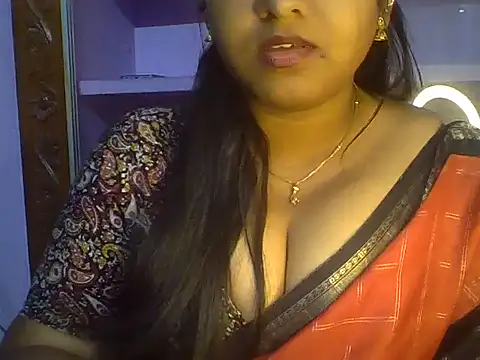 Snapshot of Tamil_Kuttyma chatting on 14, 7, 2026 Tamil Kuttyma online show from 14, 7, 2026