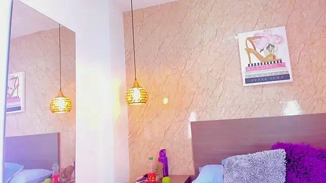 Miia03 online show from 8, 4, 2026