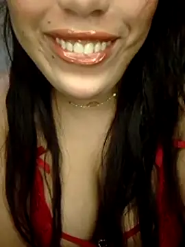 Snapshot of madleen_Mm chatting on 14, 3, 2026 madleen Mm online show from 14, 3, 2026