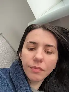 Snapshot of Oliviya_smiley_ chatting on 2, 3, 2026 Oliviya smiley online show from 2, 3, 2026