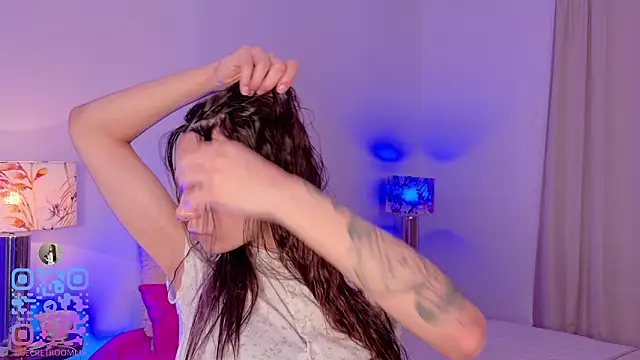 LeaaMooon online show from 2, 3, 2026