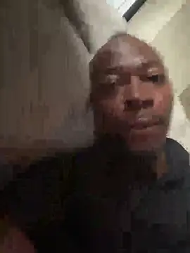 Snapshot of Tee5114 chatting on 4, 3, 2026 Tee5114 online show from 4, 3, 2026