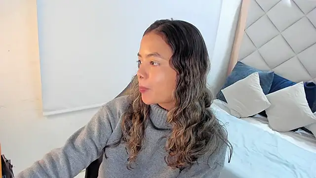 Snapshot of dulce_lyraa1 chatting on 26, 2, 2026 dulce lyraa1 online show from 26, 2, 2026