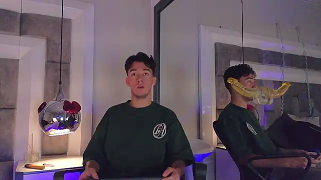 Austin Reedss online show from 12, 4, 2026