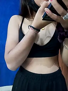 Sexy aakansha online show from 5, 4, 2026