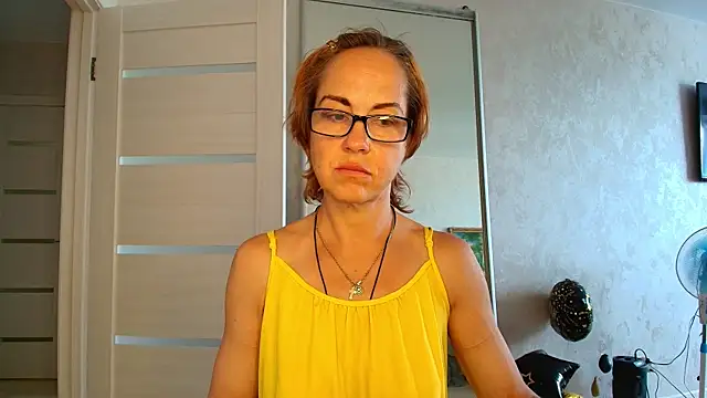 Snapshot of LioraWeiss chatting on 23, 6, 2026 LioraWeiss online show from 23, 6, 2026