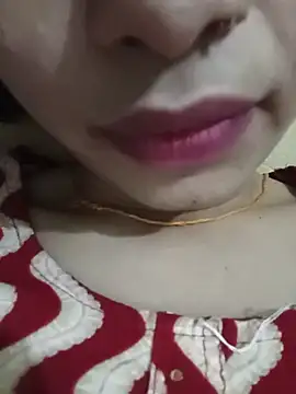 Snapshot of Rashmika_Mandana chatting on 26, 5, 2026 Rashmika Mandana online show from 26, 5, 2026