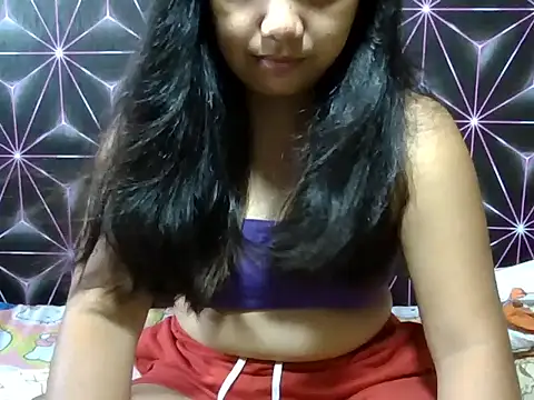 Snapshot of Flowerbebe chatting on 11, 3, 2026 Flowerbebe online show from 11, 3, 2026