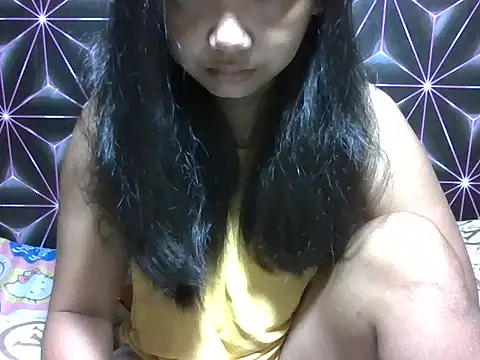 Snapshot of Flowerbebe chatting on 13, 3, 2026 Flowerbebe online show from 13, 3, 2026