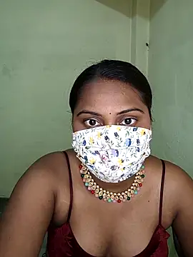 Snapshot of MISS_MADHURIBABY chatting on 7, 6, 2026 MISS MADHURIBABY online show from 7, 6, 2026