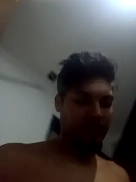 Snapshot of Oliverzs98 chatting on 24, 2, 2026 Oliverzs98 online show from 24, 2, 2026