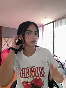 Snapshot of kitty_rousse01 chatting on 28, 2, 2026 kitty rousse01 online show from 28, 2, 2026