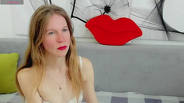Snapshot of Mira_XOo chatting on 16, 4, 2026 Mira XOo online show from 16, 4, 2026