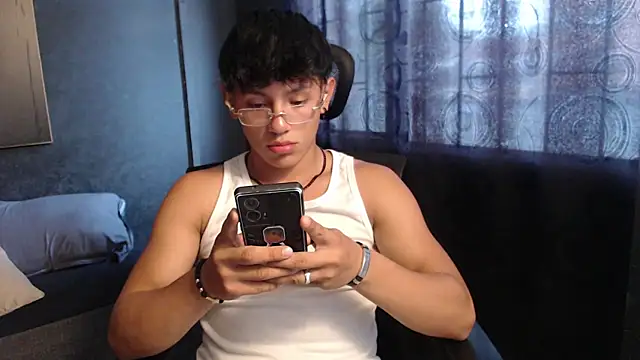 clark ken01 online show from 9, 4, 2026