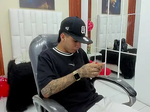 Snapshot of Thiago_collinss chatting on 27, 2, 2026 Thiago collinss online show from 27, 2, 2026