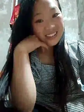 Miu la online show from 10, 3, 2026