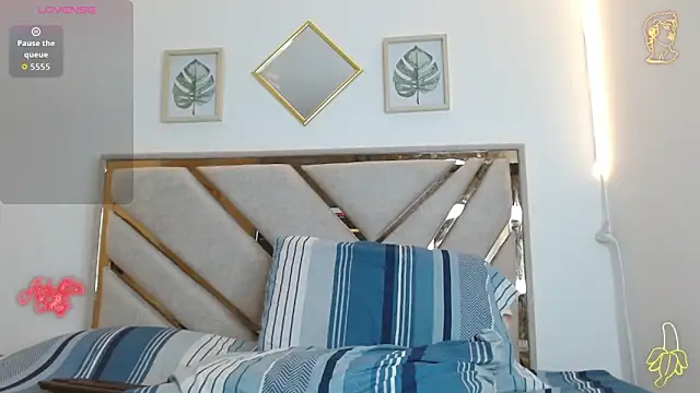 oliver   saint online show from 12, 4, 2026