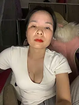 Ivy Trix2 online show from 13, 3, 2026