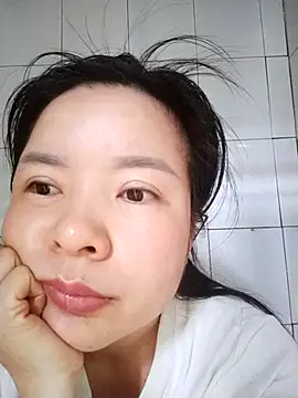 Snapshot of Ivy_Trix2 chatting on 24, 4, 2026 Ivy Trix2 online show from 24, 4, 2026