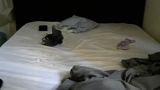 SlayNova online show from 11, 4, 2026