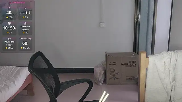 F-Yihao online show from 13, 4, 2026