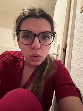 Sophia187erz online show from 26, 2, 2026