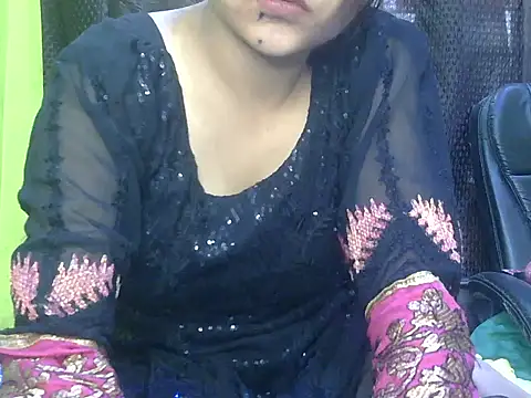 Snapshot of Aani_0 chatting on 2, 3, 2026 Aani 0 online show from 2, 3, 2026