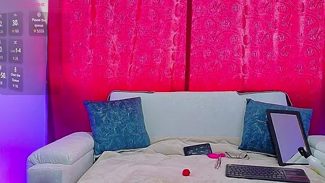 Snapshot of Double_Delight chatting on 19, 5, 2026 Double Delight online show from 19, 5, 2026